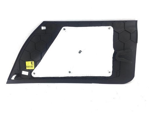 Накладка центральної консолі ліва HYUNDAI SANTA FE S1 2018-2020 84614S2000SST, 84614S2000SST, A