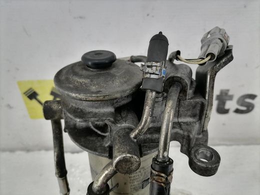 Корпус паливного фільтра TOYOTA AVENSIS T27 2009-2011 233800R051, 233800R051, A