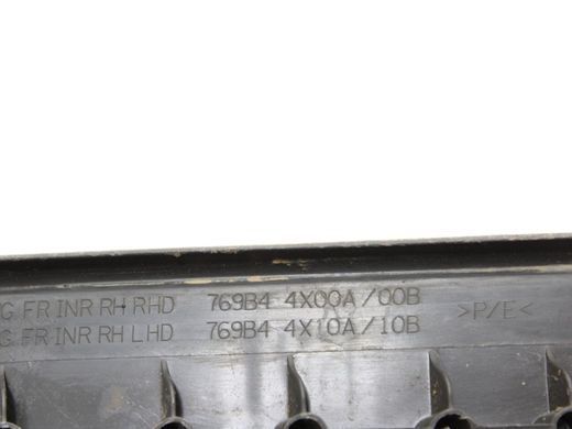 Накладка порога передня права внутрішня NISSAN NAVARA D40 2005-2010 769B44X00A, 769B44X00A, B