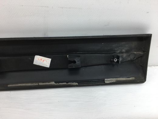 Молдинг двери нижний передний левый внешний HYUNDAI SANTA FE CM 2006-2009 877502B000, 877502B000, B
