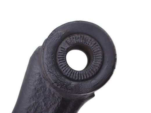 Важіль передньої підвіски передній правий TOYOTA RAV4 CA30W 2005-2010 (шарова опора та сайлентблоки під заміну) 48068-42050, 48068-42050, B