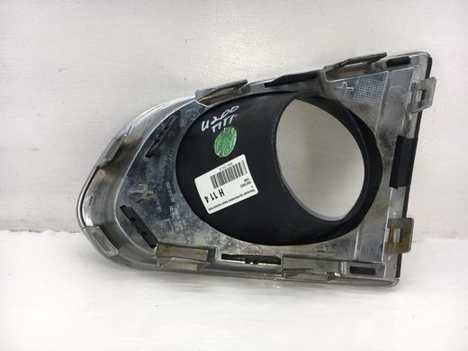 Накладка противотуманной фары передняя правая CHEVROLET TRAX U200 2013-2016 95015922, 95015922, A