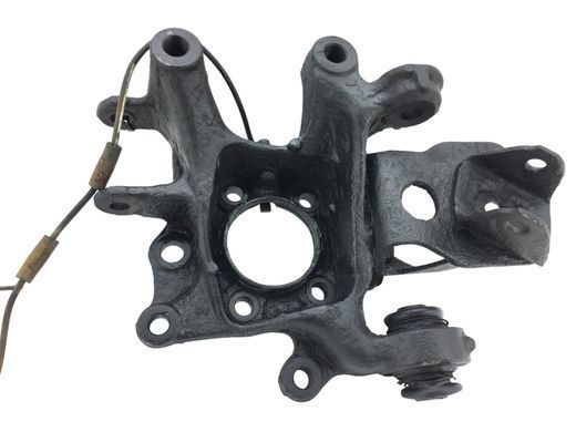 Цапфа задня ліва TOYOTA RAV4 CA30W 2005-2010 (в зборі з кронштейном 48506-42010 і датчиком ABS 89546-42040, сайлентблок під заміну) 42305-42020, 42305-42020, B