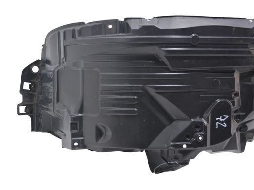 Подкрылок передний правый NISSAN NAVARA D40 2005-2010 (638403X30A) 63840EB300, 63840EB300, B