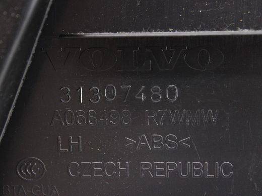 Накладка средней стойки нижняя левая внутренняя VOLVO V60 Y20 2013-2018 31307480, 31307480, A