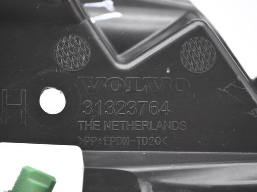 Кронштейн бампера задній правий VOLVO XC60 2013-2017 31323764, 31323764, A