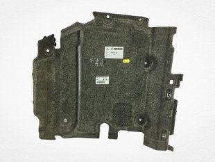 Защита днища передний правый внутренний MERCEDES ML 320 W164 2005-2008 A1646800823, A1646800823, A