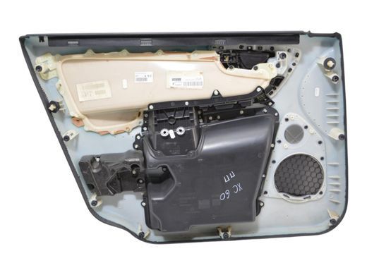 Карта двери передняя правая VOLVO XC60 2008-2013 39818731, 39818731, B
