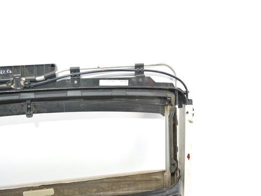 Рамка люка INFINITI QX56 2004-2010 (без скла) 913507S212, 913507S212, A