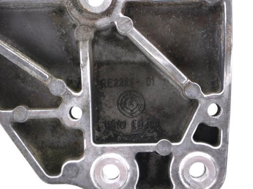 Кронштейн генератора NISSAN PATHFINDER R51 2005-2014 11910EB300, 11910EB300, A