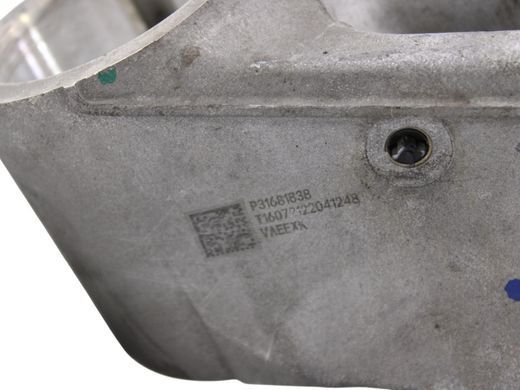 Кулак поворотний передній правий POLESTAR 2 2020- 31681838, 31681838, A
