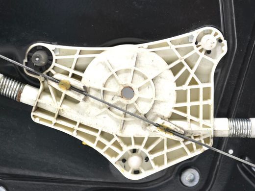 Склопідйомник передній правий LAND ROVER RANGE ROVER SPORT L320 2005-2009 (в зборі з кронштейном FVY500020) CUH500240, CUH500240, A
