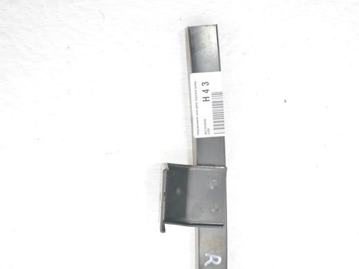 Направляющая стекла двери передняя правая NISSAN PATHFINDER R51 2005-2014 80214EA000, 80214EA000, A
