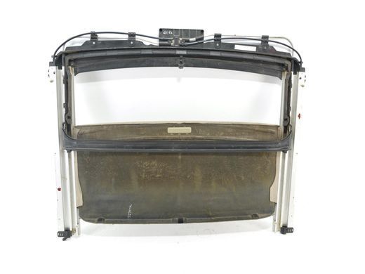 Рамка люка INFINITI QX56 2004-2010 (без скла) 913507S212, 913507S212, A