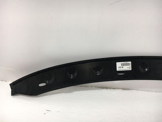 Решітка вентиляційна верхня передня внутрішня BMW 320 E90 2005-2008 51467058347, 51467058347, A