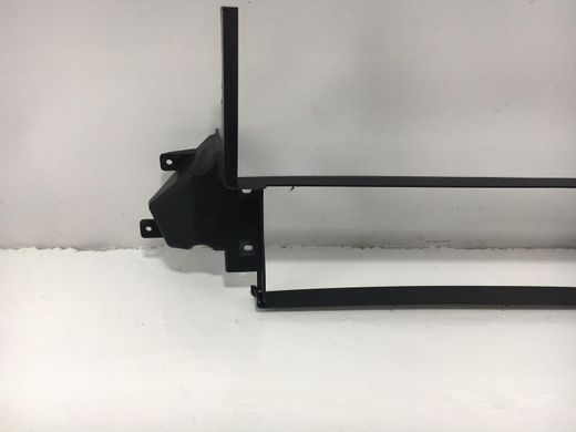 Дефлектор радіатора нижній CHEVROLET TRAX U200 2013-2016 95368415, 95368415, B