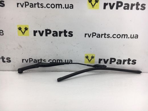 Щетка дворника левая JEEP RENEGADE 2014- 68256581AA, 68256581AA, A
