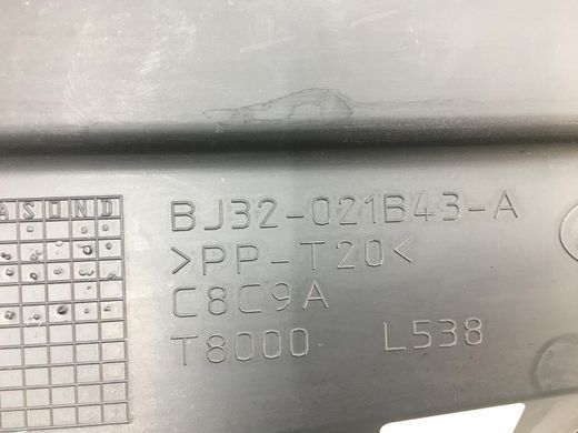 Вітрова панель/жабо LAND ROVER RANGE ROVER EVOQUE L538 2011-2015 (BJ32021B43A) LR027199, LR027199, A