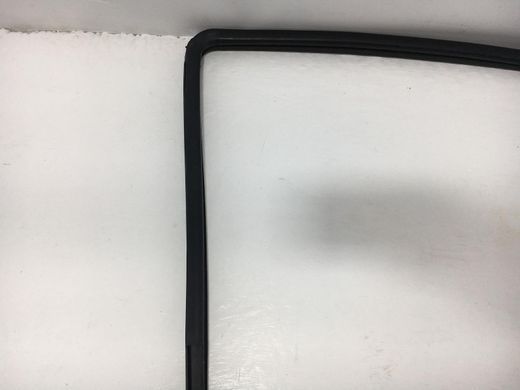 Ущільнювач бічного скла задній правий HYUNDAI SANTA FE CM 2006-2009 83541-2B000, 83541-2B000, A