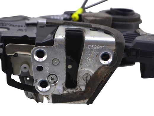 Замок дверей передній правий TOYOTA AVENSIS T27 2012-2015 (10 пінів) 69030-02250, 69030-02250, A