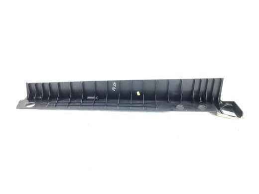 Накладка багажного отсека нижняя левая AUDI Q5 2008-2012 8R0861835, 8R0861835, A