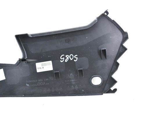 Накладка центральної консолі права SUBARU OUTBACK B14 2010-2014 92113AJ00AVH, 92113AJ00AVH, B