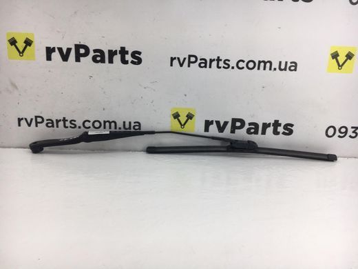Щетка дворника правая JEEP RENEGADE 2014- 68256583AA, 68256583AA, A
