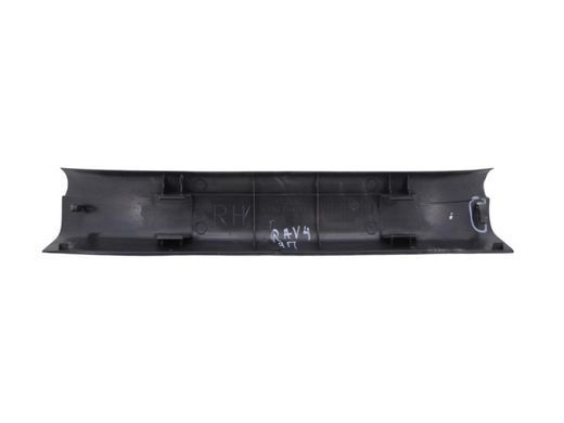 Накладка порога задняя правая внутренняя TOYOTA RAV4 CA30W 2005-2010 67917-42050-B0, 67917-42050-B0, B