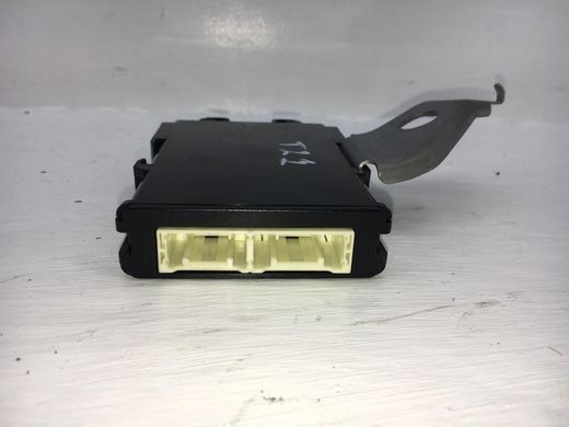 Блок управління освітленням TOYOTA AVENSIS T27 2009-2011 89690-05040, 89690-05040, A