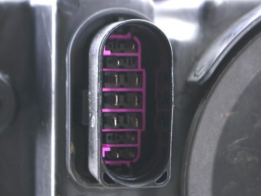 Фара передня права SKODA SUPERB 3T 2008&ndash;2013 (ксенон, в зборі з блоками 5DV009000-00, 7L6941329B) 3T2941016E, 3T2941016E, A