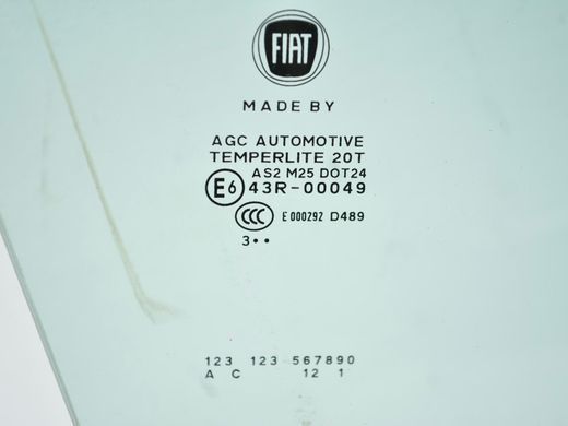 Стекло двери переднее правое FIAT 500L 2012-2016 51883737, 51883737, B