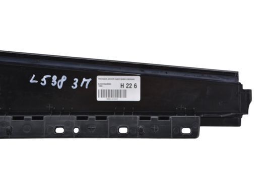Накладка двери задняя правая внешняя LAND ROVER RANGE ROVER EVOQUE L538 2011-2015 (LR050771) BJ32255A80AD, BJ32255A80AD, A