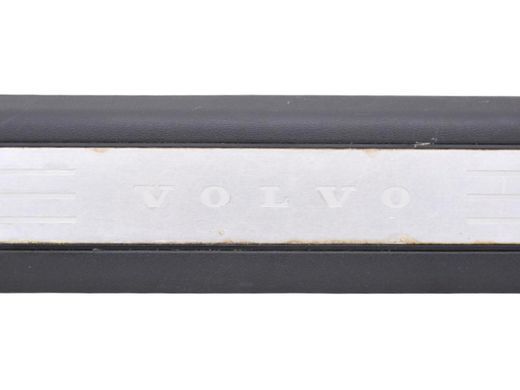 Накладка порога передня права внутрішня VOLVO S90 SPA 2016-2020 (39838887) 39838868, 39838868, A