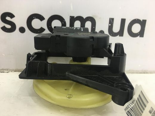 Привод заслонки печки правый JEEP RENEGADE 2014- (A21102100) 68266033AA, 68266033AA, A