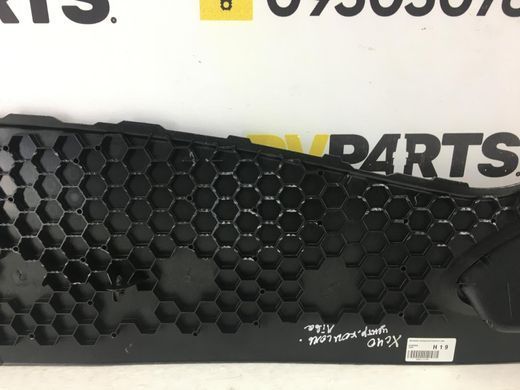 Накладка центральної консолі ліва VOLVO XC40 2017- 31469003, 31469003, A