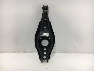 Рычаг задней подвески нижний правый TOYOTA AVENSIS T27 2009-2011 48730-05070, 48730-05070, A