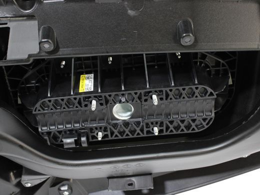 Торпедо LAND ROVER DISCOVERY SPORT L550 2014-2019 (в зборі з подушкою безпеки пасажира, ще №LR076719) LR083772, LR083772, A