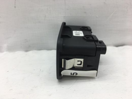 Кнопка кришки багажника VOLVO XC40 2017- 31674801, 31674801, A