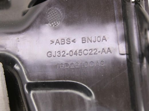 Накладка центральной консоли передняя LAND ROVER RANGE ROVER EVOQUE L538 2015-2018 (GJ32045C22AA) LR025554, LR025554, A