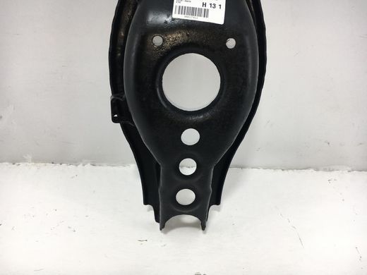 Важіль задньої підвіски нижній правий TOYOTA AVENSIS T27 2009-2011 48730-05070, 48730-05070, A