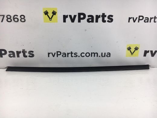 Уплотнитель боковых стекол задний левый KIA SORENTO UM 2014-2020 83850-C5001, 83850-C5001, A