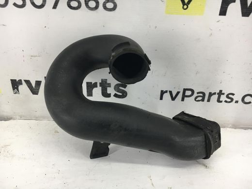 Патрубок повітряного фільтра TOYOTA AVENSIS T27 2009-2011 17752-0R010, 17752-0R010, A