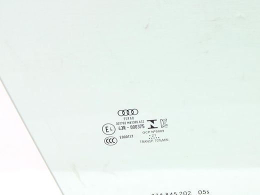 Скло дверей переднє праве AUDI Q3 F3 2018-2025 (83F845202) 83A845202, 83A845202, A