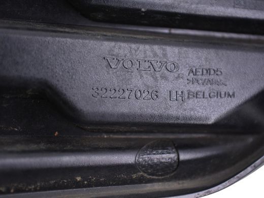 Решітка бампера передня ліва VOLVO S60 SPA 2019-2024 32227026, 32227026, B