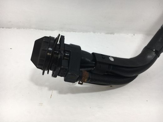 Заливна горловина бензобака KIA CARENS 2012-2019 31030-A4900, 31030-A4900, A
