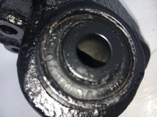 Цапфа задня права VOLVO XC90 2002-2014 31277992, 31277992, A