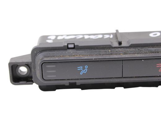 Кнопка LAND ROVER DISCOVERY SPORT L550 2019- LK7218D687AD, LK7218D687AD, A