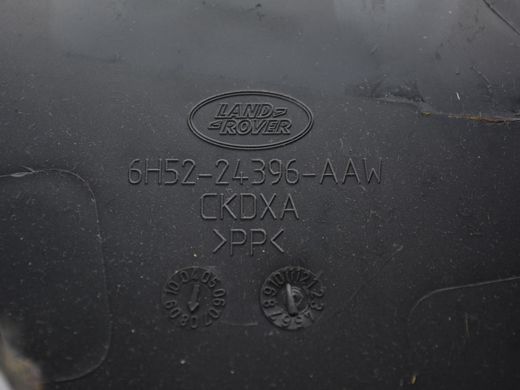 Накладка средней стойки нижняя правая LAND ROVER FREELANDER 2 L359 2006-2010 (6H52-24396-AAW) LR001743, LR001743, B