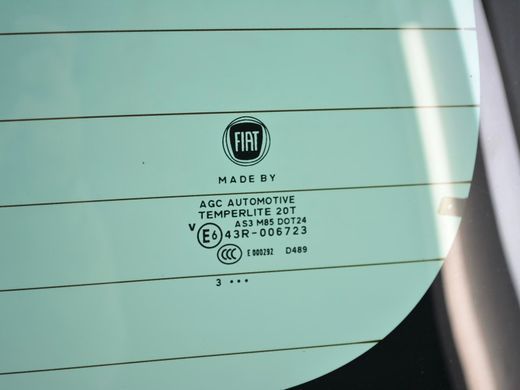 Скло кришки багажника FIAT 500L 2012-2016 51883731, 51883731, B