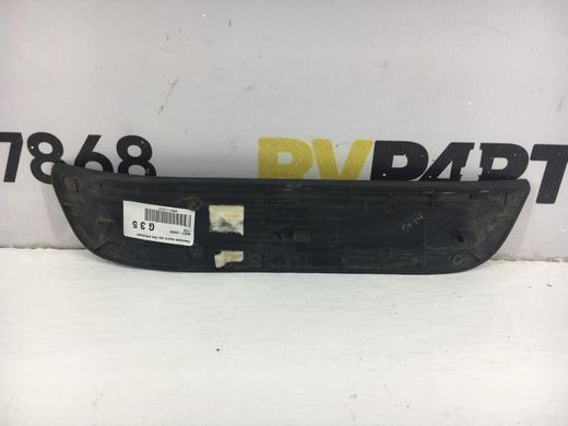 Накладка порога задняя левая внутренняя KIA SORENTO UM 2014-2020 85877-C6000, 85877-C6000, A